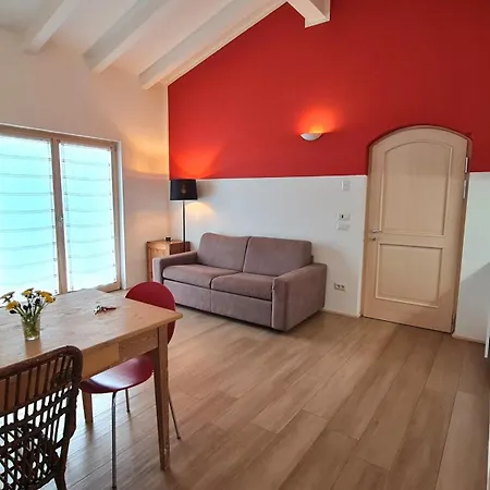 Holiday home 56 Blu Yellow And Red View Garden Private Parking By Garda Domus Mea